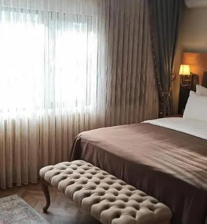 Ak Life Hotel&suit מלון 3*